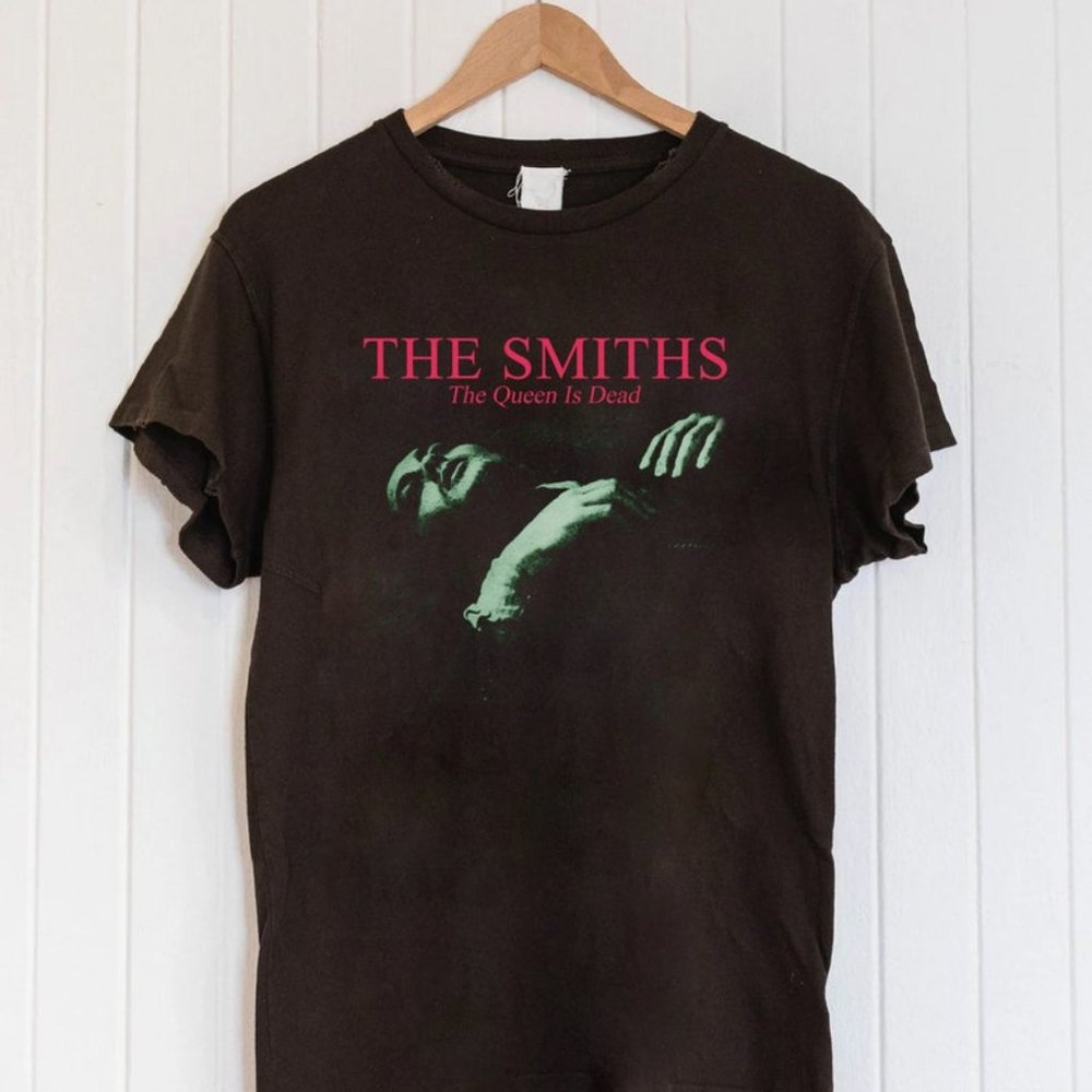 The Smiths , The Smiths The Queen Is Dead Shirt T-shirt Shirt Tshirt